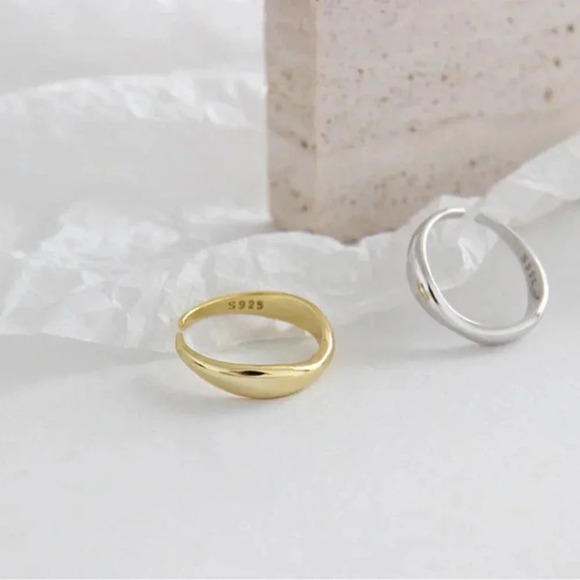 Minimalist 925 Sterling Silver Wave Open Ring - Picture 6 of 7
